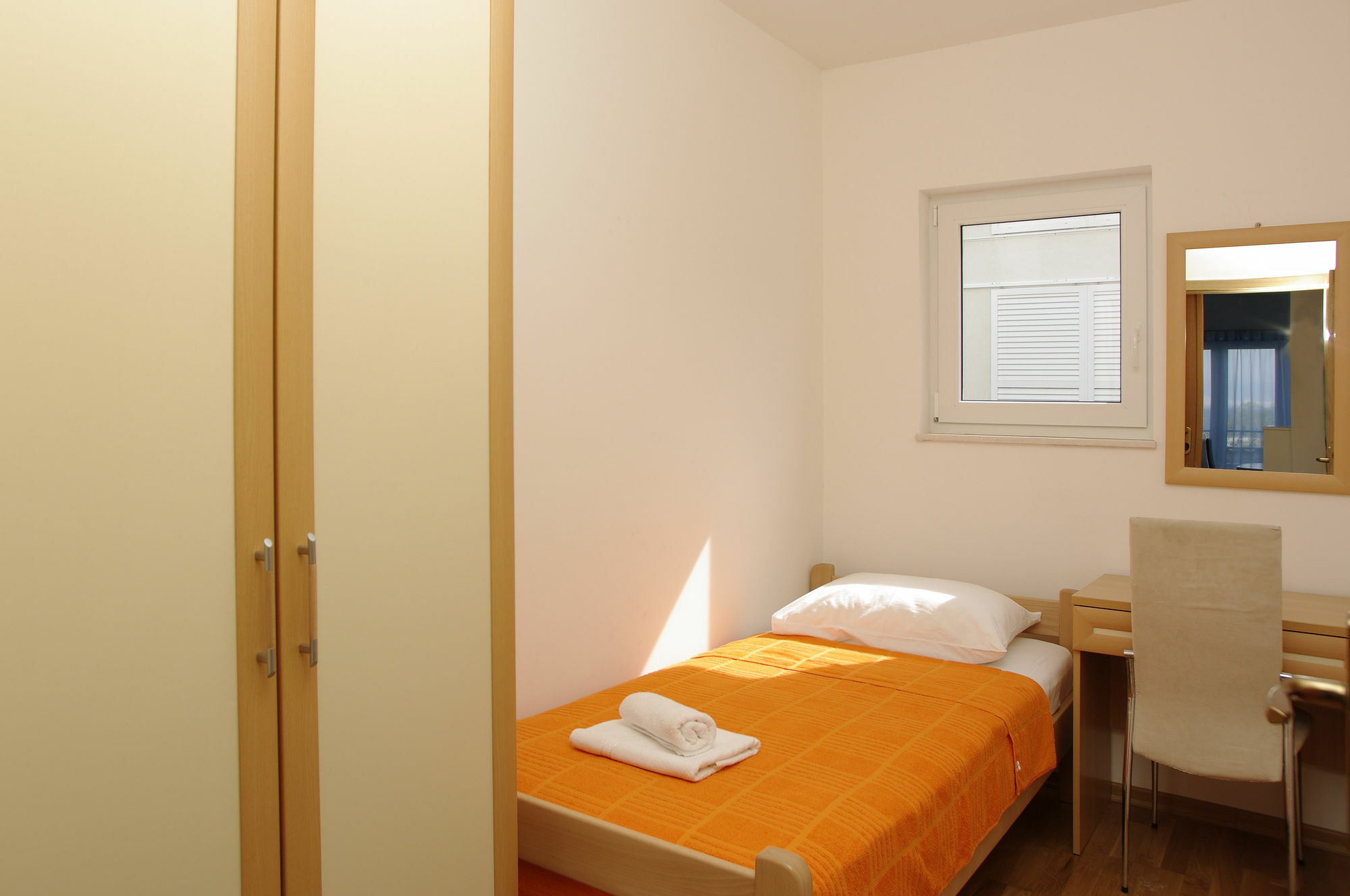 Aparthotel Marina Gromela Mirce Kültér fotó